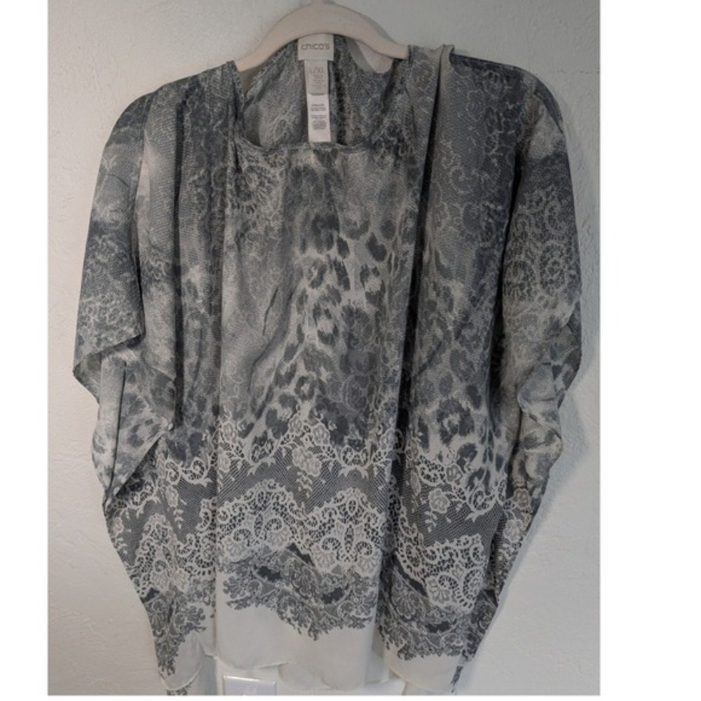 Chicos Womens L/XL Gray Print Lace Overlay Sheer Top Blouse